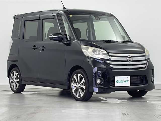 日産 デイズ ルークス ハイウェイスターターボ 岐阜県 2016(平28)年 4.1万km ブラック エマージェンシーブレーキ/アラウンドビューモニター/レーンキープアシスト/社外メモリナビ/ワンセグテレビ/CD/DVD/両側パワースライドドア/革巻きステアリング/スマートキー/プッシュスタート/純正アルミホイール/純正フロアマット/ETC/オートライト