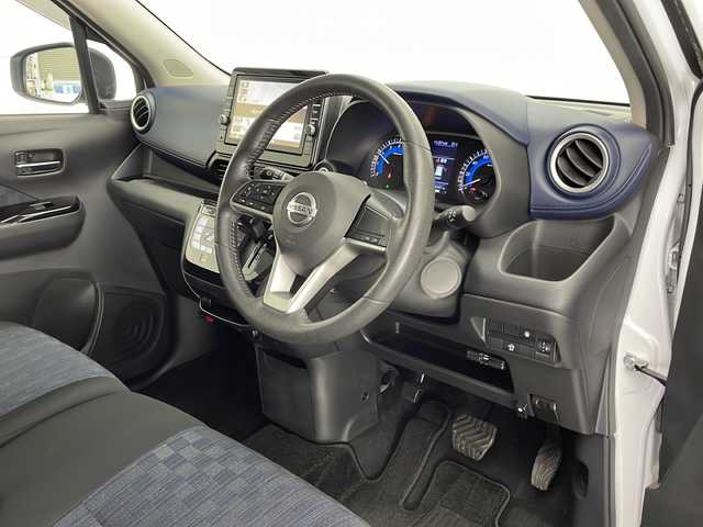 日産 デイズ ハイウェイスターG ターボ 宮崎県 2020(令2)年 1.5万km プレミアムサンシャインオレンジメタリック/シルキーホワイト ・純正ナビ(DVD/フルセグ/Bluetooth)/・アラウンドビューモニター/・純正ドライブレコーダー/・ETC/・LEDヘッドライト/・プッシュスタート/・スマートキー/・TVキット/・衝突軽減ブレーキ/・コーナーセンサー/・サイドエアバッグ/・純正15インチアルミホイール/・ドアミラーウィンカー