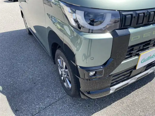 三菱 デリカミニ T プレミアム 石川県 2025(令7)年 0.1千km 緑Ⅱ 届出済未使用車/4WD/ターボ/純正9型ディスプレイオーディオ/CHAMONIXパッケージ/パノラマモニター/両側パワースライドドア/LEDヘッドライト/ゴムマット/マイパイロット/エマージェンシーブレーキ/専用ホイール/インテリキー/プッシュスタート/電動ミラー/オートエアコン/保証書