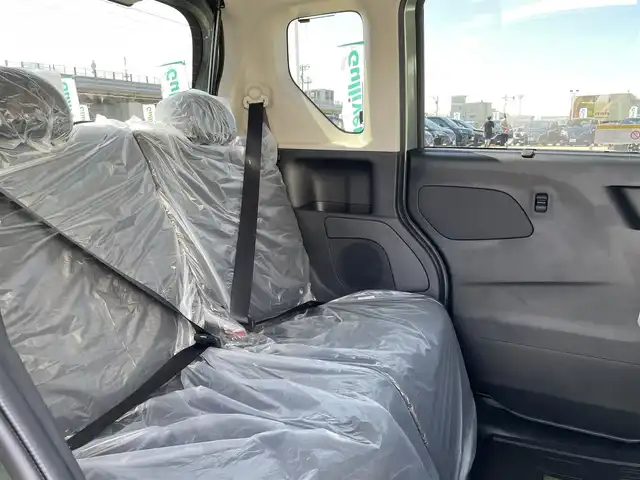 三菱 デリカミニ T プレミアム 石川県 2025(令7)年 0.1千km 緑Ⅱ 届出済未使用車/4WD/ターボ/純正9型ディスプレイオーディオ/CHAMONIXパッケージ/パノラマモニター/両側パワースライドドア/LEDヘッドライト/ゴムマット/マイパイロット/エマージェンシーブレーキ/専用ホイール/インテリキー/プッシュスタート/電動ミラー/オートエアコン/保証書