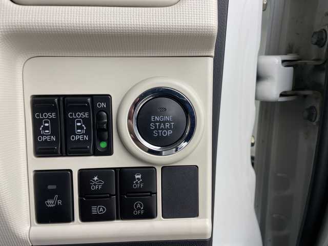 ダイハツ ムーヴ キャンバス G ブラックアクセント VS SAⅢ 鹿児島県 2021(令3)年 1.8万km パール 7インチナビ/・DVD/SD/・全方位カメラ/・フルセグTV/スマートアシストIII/・衝突警報機能/・衝突回避支援ブレーキ機能/・誤発進抑制制御機能/・車線逸脱警報機能/・オートハイビーム/・先行車発進お知らせ機能/LEDヘッドライト/運転席シートヒーター/両側パワースライドドア/ABS/スマートキー×２/新車時手帳/取扱説明書