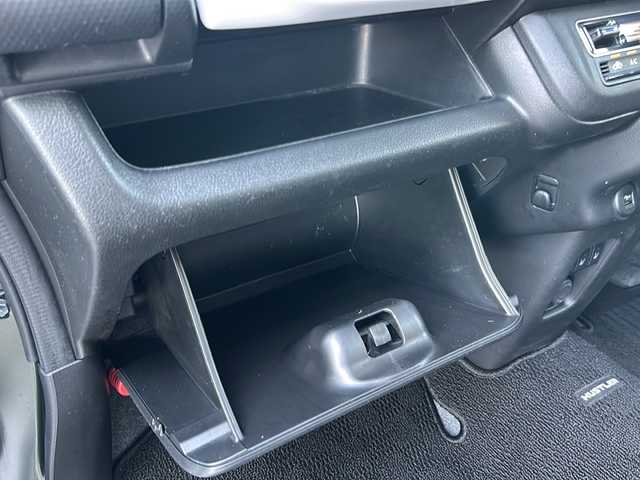 スズキ ハスラー HYBRID G 秋田県 2020(令2)年 6.1万km クールカーキPM 純正メモリナビ/純正CD、DVD、BT、フルセグTV/バックカメラ、全方位カメラ/純正15インチAW/４WD/スペアキー/保証書、取説