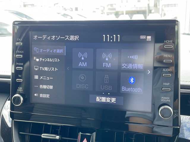 トヨタ カローラツーリング ハイブリッド ダブルバイビー 広島県 2020(令2)年 2.2万km ホワイトパールクリスタルシャイン TRDエアロ（F/S/R）/ルーフレール/トヨタセーフティセンス/・プリクラッシュセーフティ/・レーンディパーチャーアラート/・LTA/・RSA/・先行車発進告知/・レーダークルーズコントロール/BSM/クリアランスソナー/純正ディスプレイオーディオ/・ナビ機能/CD/DVD/Bluetooth/USB/バックカメラ/革巻きステアリング/ステアリングスイッチ/ステアリングヒーター/シートヒーター/ハーフレザーシート/LEDヘッドライト/フォグランプ/純正ドライブレコーダー（DRT-H68A）/ETC/トノカバー/純正ドアバイザー/純正17インチアルミホイール/W+サイド+カーテンエアバック
