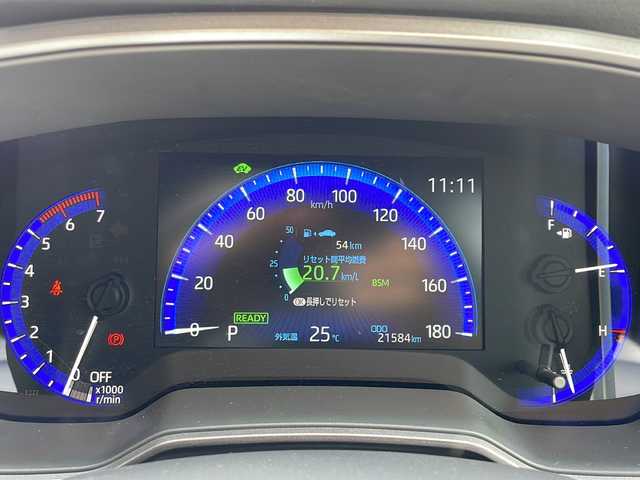 トヨタ カローラツーリング ハイブリッド ダブルバイビー 広島県 2020(令2)年 2.2万km ホワイトパールクリスタルシャイン TRDエアロ（F/S/R）/ルーフレール/トヨタセーフティセンス/・プリクラッシュセーフティ/・レーンディパーチャーアラート/・LTA/・RSA/・先行車発進告知/・レーダークルーズコントロール/BSM/クリアランスソナー/純正ディスプレイオーディオ/・ナビ機能/CD/DVD/Bluetooth/USB/バックカメラ/革巻きステアリング/ステアリングスイッチ/ステアリングヒーター/シートヒーター/ハーフレザーシート/LEDヘッドライト/フォグランプ/純正ドライブレコーダー（DRT-H68A）/ETC/トノカバー/純正ドアバイザー/純正17インチアルミホイール/W+サイド+カーテンエアバック