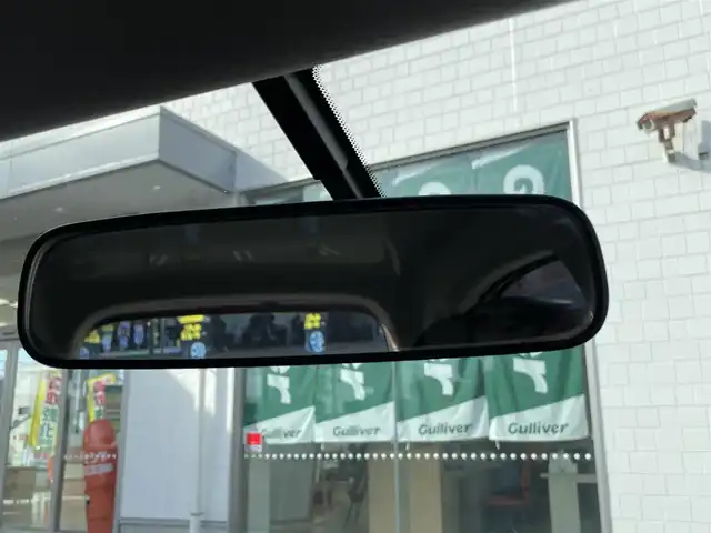 日産 マーチ 12S 新潟県 2018(平30)年 0.4万km ピンク ワンオーナー/純正ホイール/DVDプレーヤー/ドアバイザー/コーナーセンサー/電動格納ドアミラー/レベライザー/フロアマット