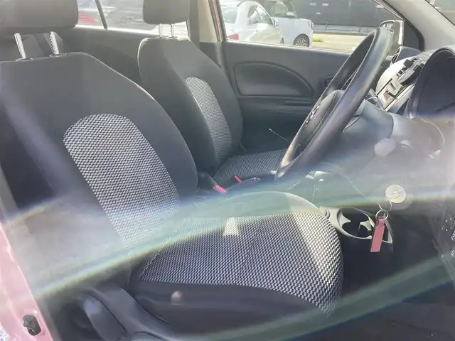 日産 マーチ 12S 新潟県 2018(平30)年 0.4万km ピンク ワンオーナー/純正ホイール/DVDプレーヤー/ドアバイザー/コーナーセンサー/電動格納ドアミラー/レベライザー/フロアマット