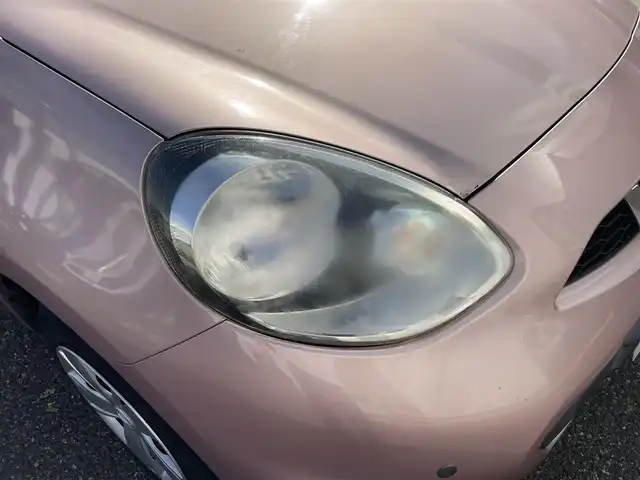 日産 マーチ 12S 新潟県 2018(平30)年 0.4万km ピンク ワンオーナー/純正ホイール/DVDプレーヤー/ドアバイザー/コーナーセンサー/電動格納ドアミラー/レベライザー/フロアマット