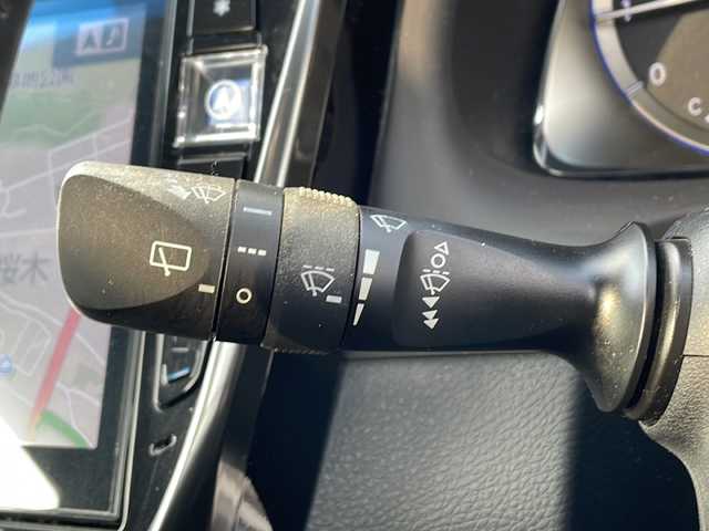 トヨタ ハリアー エレガンス 山口県 2017(平29)年 5.1万km ホワイトパールクリスタルシャイン サンルーフ/茶ハーフレザーシート/社外20インチAW/モデリスタエアロ/アルパイン製メモリナビ/Bluetooth/フルセグTV/バックカメラ/スマートキー＆プッシュスタート/クルーズコントロール/アイドリングストップ/オートマチックハイビーム/LEDヘッドライト/LEDフォグライト/オートライト/ステアリングスイッチ/レーンキープアシスト/衝突軽減ブレーキ/電子制御パーキングブレーキ/保証書・取説/スペアキー1個