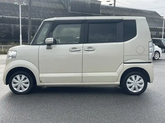 ホンダ Ｎ ＢＯＸ G Lパッケージ 山形県 2016(平28)年 7.7万km プレミアムアイボリーP 4WD/SDナビ/　　【CD DVD BT フルセグ USB】/バックカメラ/両側パワースライドドア/シートヒーター/アイドリングストップ/ステアリングスイッチ/電動格納ウィンカーミラー/ミラーヒーター/純正フロアマット/ドアバイザ―/スマートキー×2/ETC