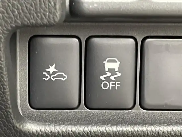 日産 デイズ ルークス HWS X Vセレクション 埼玉県 2018(平30)年 1.5万km ホワイトパール 純正９インチナビ　バックカメラ　ドライブレコーダー　ｅアシスト　シートヒーター　ステアリングスイッチ　ヘッドライトレベライザー　純正アルミホイール　スマートキー　オートハイビーム　ＬＥＤヘッドライト