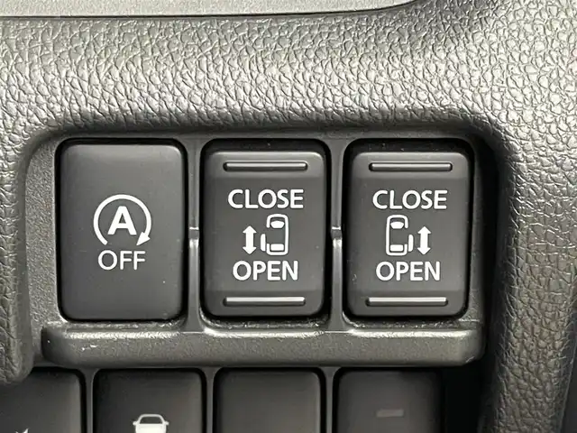 日産 デイズ ルークス HWS X Vセレクション 埼玉県 2018(平30)年 1.5万km ホワイトパール 純正９インチナビ　バックカメラ　ドライブレコーダー　ｅアシスト　シートヒーター　ステアリングスイッチ　ヘッドライトレベライザー　純正アルミホイール　スマートキー　オートハイビーム　ＬＥＤヘッドライト