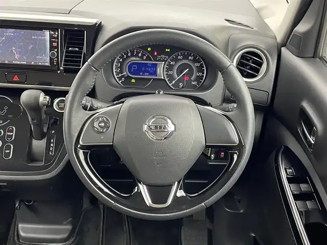 日産 デイズ ルークス HWS X Vセレクション 埼玉県 2018(平30)年 1.5万km ホワイトパール 純正９インチナビ　バックカメラ　ドライブレコーダー　ｅアシスト　シートヒーター　ステアリングスイッチ　ヘッドライトレベライザー　純正アルミホイール　スマートキー　オートハイビーム　ＬＥＤヘッドライト