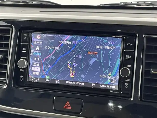 日産 デイズ ルークス HWS X Vセレクション 埼玉県 2018(平30)年 1.5万km ホワイトパール 純正９インチナビ　バックカメラ　ドライブレコーダー　ｅアシスト　シートヒーター　ステアリングスイッチ　ヘッドライトレベライザー　純正アルミホイール　スマートキー　オートハイビーム　ＬＥＤヘッドライト