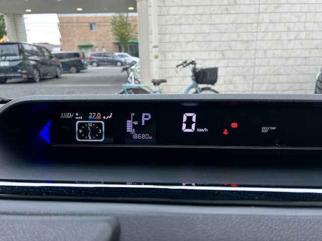 ダイハツ タント カスタム X 東京都 2022(令4)年 1.9万km シャイニングホワイトパール 社外ナビ(フルセグTV、DVD、CD)/Bluetooth/前後ドラレコ/両側パワースライド/全席ヒートシーター/バックモニター/スマートアシスト/衝突軽減ブレーキ/車線逸脱抑制/アイドリングストップ/前後コーナーセンサー/LKC/スペアキー１本