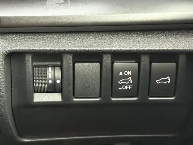 スバル レヴォーグ 1．8STIスポーツ EX 愛知県 2024(令6)年 2万km クリスタルブラックシリカ アイサイト/ハーマーカードン/11.6型純正縦型ナビ/・Bluetooth/・フルセグTV/・Applecarplay/・androidauto/アラウンドビューモニター/ドライブレコーダー/レーダークルーズコントロール/パワーバックドア/レザーシート/パワーシート（D/N）/シートヒーター（D/N）/革巻きステアリング/ステアリングリモコン/パドルシフト/電動パーキングシステム/ETC/純正フロアマット/純正アルミホイール/フォグランプ/ディライト