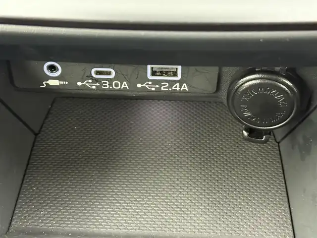 スバル レヴォーグ 1．8STIスポーツ EX 愛知県 2024(令6)年 2万km クリスタルブラックシリカ アイサイト/ハーマーカードン/11.6型純正縦型ナビ/・Bluetooth/・フルセグTV/・Applecarplay/・androidauto/アラウンドビューモニター/ドライブレコーダー/レーダークルーズコントロール/パワーバックドア/レザーシート/パワーシート（D/N）/シートヒーター（D/N）/革巻きステアリング/ステアリングリモコン/パドルシフト/電動パーキングシステム/ETC/純正フロアマット/純正アルミホイール/フォグランプ/ディライト