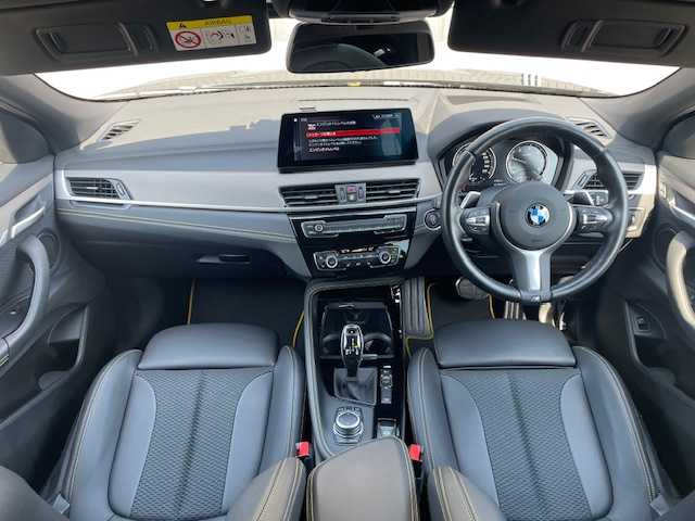 ＢＭＷ Ｘ２ xDrive 20d MスポーツX 青森県 2022(令4)年 5.4万km サファイアブラックP ワンオーナー車/インテリジェントセーフティ/コンフォートアクセス/黒ハーフレザー×イエローステッチシート/ヘッドアップディスプレイ/電動メモリシート/シートヒーター/純正ナビ/USB/Bluetooth/バックカメラ/インナーミラー型ETC/アダプティブクルーズコントロール/アイドリングストップ/パーキングアシスト/電動リアゲート/前後クリアランスソナー/LEDヘッドライト/Cタイプコネクタ/オートライト/スマートキー/プッシュスタート/純正フロアマット