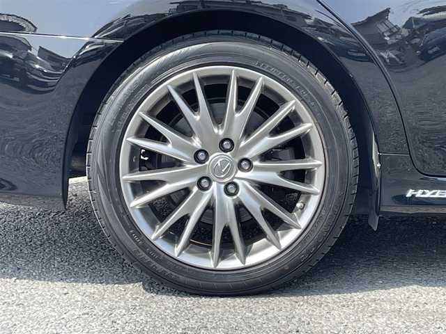 レクサス ＧＳ 450h バージョンL 茨城県 2015(平27)年 5.3万km ブラック 後期型モデル/革巻きステアリング/ステアリングヒーター/メーカーナビ/バックカメラ/ベージュレザーシート/全席シートヒーター/ベンチレーション/三眼LEDヘッドライト/メモリーパワーシート/レクサスセーフティセンス/オートハイビーム/オートワイパー/電子式パーキング/プッシュスタート