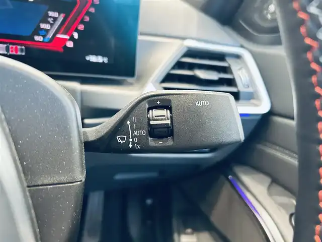 ＢＭＷ ＢＭＷ Ｍ３ コンペティション M xDrive 大阪府 2023(令5)年 1.1万km 白 黒革/パワーシート/Dシートメモリ/シートヒーター/純正ナビ/TV/360度カメラ/applecarplay/HUD/ハーマンカードン/ACC/ブラインドスポット/純正AW/ワイヤレス充電
