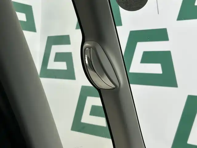 スズキ スペーシア カスタム HYBRID GS 鹿児島県 2019(令1)年 5.1万km ブルーイッシュブラックパール3 禁煙車/社外SDナビ（AVIC-RW99）/フルセグTV/片側パワースライドドア/運転席シートヒーター/デュアルセンサーブレーキサポート/レーンキープアシスト/社外スピーカー/社外メッキパーツ/社外フロアマット/アイドリングストップ/後方コーナーセンサー/電格ミラー/オートライト/LEDヘッドライト/プッシュスタート