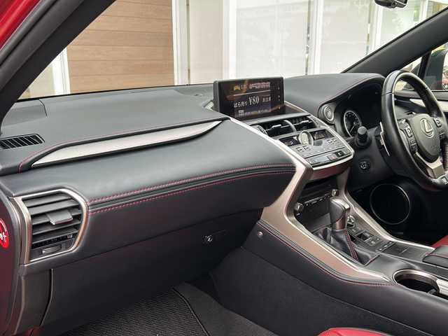 レクサス ＮＸ 300 Fスポーツ 宮崎県 2020(令2)年 6万km レッドマイカクリスタルシャイン MTモード付AT/レーダークルーズコントロール/ターボ/スマートキー/横滑り防止装置/レクサスセーフティシステムプラス/パドルシフト/電動リアゲート/ドライブレコーダー/パワーシート/レザーシート/エアシート・シートヒーター/LEDヘッドライト/レーンアシスト/純正ナビ/革シート/アルミペダル/ETC2.0/全周囲カメラ