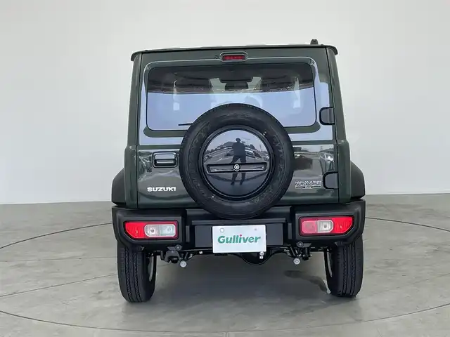 スズキ ジムニー ノマド FC 愛知県 2025(令7)年 0.1万km未満 緑 登録済み未使用車　/前席シートヒーター/スズキセーフティサポート/・スズキデュアルカメラサポート/・コーナーセンサー　/・アダプティブクルーズコントロール　/・車線逸脱防止装置　/・後方誤進抑制機能　/・先行車発進お知らせ機能/・標識認識機能/ダウンヒルアシストコントロール/トランスフォーレバー/ステアリングリモコン　/革巻きステアリング　/フォグランプ　/ミラーヒーター　/純正フロアマット/純正15インチAW/純正LEDヘッドランプ/　