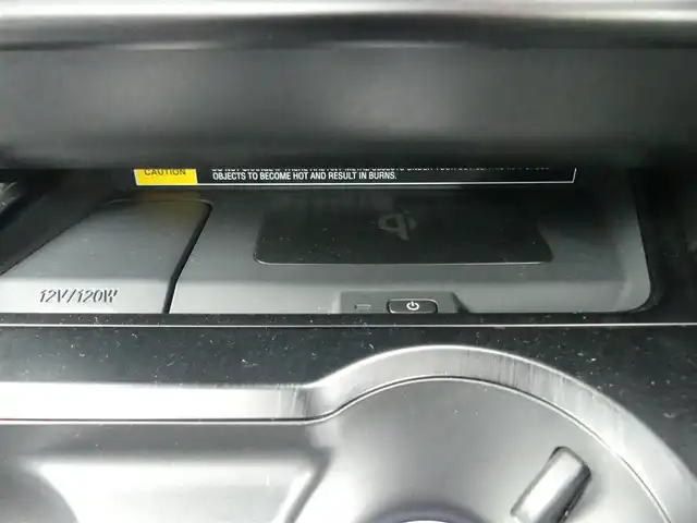 レクサス ＵＸ 250h Fスポーツ 千葉県 2019(令1)年 4.4万km グラファイトブラックガラスフレーク Lexus Safety System+/・プリクラッシュセーフティ/・レーンディパーチャーアラート/・オートハイビーム/・レーダークルーズコントロール/ムーンルーフ/ブラックレザーシート/前席パワーシート/シートヒーター/純正SDナビ/地デジTV/【DVD/CD再生機能　Bluetooth接続】/バックカメラ/ダウンサス（RS-R）/革巻きステアリング/ステアリングヒーター/ステアリングスイッチ/パドルシフト/ETC（2.0）/LEDヘッドライト/フォグライト/ウインカーミラー/クリアランスソナー/純正18インチアルミホイル/サイド/カーテンエアバッグ/スマートキー