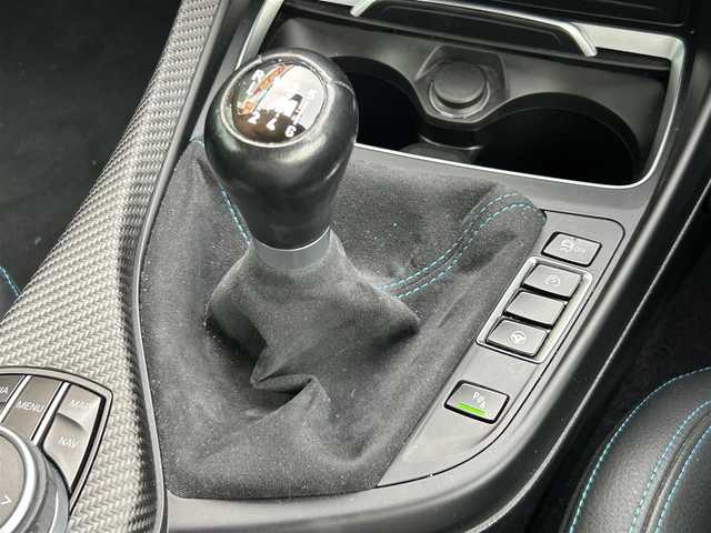 ＢＭＷ Ｍ２ コンペティション 和歌山県 2019(令1)年 6.9万km ガンＭ 純正ナビ/ハーマン・カードン/バックカメラ/(BT/CD/DVD)/衝突軽減/レーンキープ/パーキングアシスト/レザーシート/シートヒーター/パワーシート/ETC/前後ドライブレコーダー/レイズホイール/LEDヘッドライト/オートライト