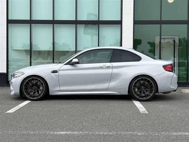 ＢＭＷ Ｍ２ コンペティション 和歌山県 2019(令1)年 6.9万km ガンＭ 純正ナビ/ハーマン・カードン/バックカメラ/(BT/CD/DVD)/衝突軽減/レーンキープ/パーキングアシスト/レザーシート/シートヒーター/パワーシート/ETC/前後ドライブレコーダー/レイズホイール/LEDヘッドライト/オートライト