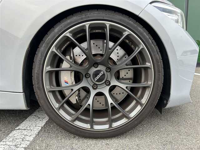 ＢＭＷ Ｍ２ コンペティション 和歌山県 2019(令1)年 6.9万km ガンＭ 純正ナビ/ハーマン・カードン/バックカメラ/(BT/CD/DVD)/衝突軽減/レーンキープ/パーキングアシスト/レザーシート/シートヒーター/パワーシート/ETC/前後ドライブレコーダー/レイズホイール/LEDヘッドライト/オートライト