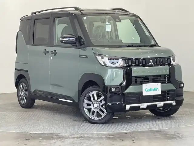 三菱 デリカミニ T プレミアム 栃木県 2025(令7)年 0.1千km 緑Ⅱ 届出済未使用車/4WD/純正9インチディスプレイオーディオ/(Bluetooth・AppleCarPlay・AndroidAuto)/CHAMONIXパッケージ/ (Fバンパーエンブレム・テールゲートエンブレム・Fグリルダイナミック  シールド・テールゲートガーニッシュ)/全方位カメラ/バックカメラ/マイパイロット/衝突軽減ブレーキ/レーンキープアシスト/追従クルーズコントロール/前後コーナーセンサー/両側パワースライドドア/ハーフレザーシート/シートヒーター/パドルシフト/純正15インチアルミホイール/スマートキー/アイドリングストップ/LEDヘッドライト/オートライト