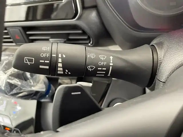 三菱 デリカミニ T プレミアム 栃木県 2025(令7)年 0.1千km 緑Ⅱ 届出済未使用車/4WD/純正9インチディスプレイオーディオ/(Bluetooth・AppleCarPlay・AndroidAuto)/CHAMONIXパッケージ/ (Fバンパーエンブレム・テールゲートエンブレム・Fグリルダイナミック  シールド・テールゲートガーニッシュ)/全方位カメラ/バックカメラ/マイパイロット/衝突軽減ブレーキ/レーンキープアシスト/追従クルーズコントロール/前後コーナーセンサー/両側パワースライドドア/ハーフレザーシート/シートヒーター/パドルシフト/純正15インチアルミホイール/スマートキー/アイドリングストップ/LEDヘッドライト/オートライト