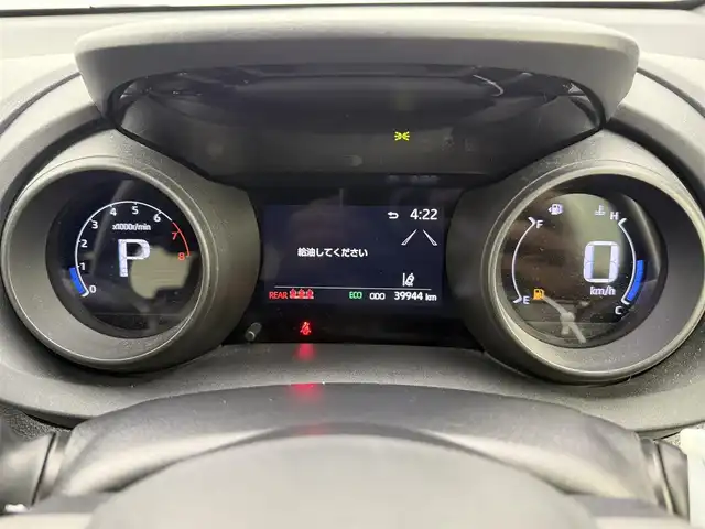 トヨタ ヤリス G 愛知県 2020(令2)年 4万km アイスピンクメタリック トヨタセーフティー/　・プリクラッシュセーフテー/　・レーントレーシングアシスト/　・レーンディパーチャーアラート/　・レーダークルーズコントロール/　・オートマチックハイビーム/　・ロードサインアシスト/　・発信遅れ告知/純正ナビ/　（Bluetooth/USB/フルセグTV）/ETC/ドライブレコーダー/純正フロアマット/ドアバイザー/電動格納ミラー/ステアリングリモコン/プッシュスタート/スマートキー/オートライト/ドアバイザー