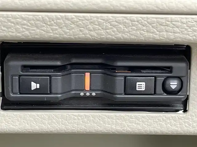 スズキ ラパン モード 島根県 2019(令1)年 3.6万km フォーンベージュM 登録時走行距離35989km/ケンウッドメモリナビ(MDV-D306)/・ワンセグTV/・CD/DVD再生/・AM/FM/・ミュージックサーバー/スズキセーフティサポート/・衝突軽減ブレーキ/・横滑り防止装置/・コーナーセンサー/・車線逸脱警報/ステアリングスイッチ/ETC/キセノンヘッドライト/前席シートヒーター/純正フロアマット/スマートキー/プッシュスタート /スペアキー
