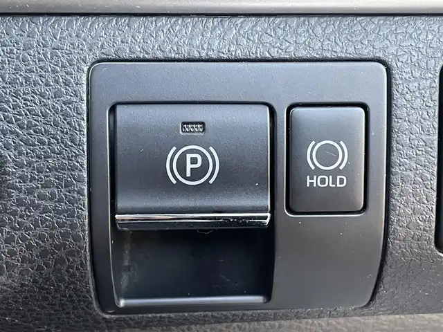 トヨタ ハリアー プレミアム 福岡県 2019(平31)年 5.4万km ブラック/ホワイト 純正7型SDナビ【フルセグTV・CD・DVD・BT】 トヨタセーフティー コーナーセンサー D席パワーシート レーダークルコン ドライブレコーダー【前後】 デジタルミラー オートホールド USBポート ETC 純正フロアマット 純正18インチアルミホイール 純正LEDヘッドライト プッシュスタート スマートキー