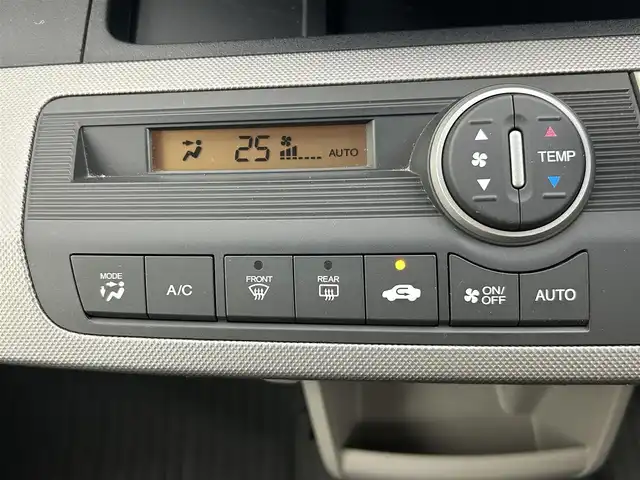 ホンダ フリード ハイブリット ジャストセレクション 千葉県 2011(平23)年 9.3万km プレミアムブルーオパールメタリック 禁煙車/片側電動ドア/純正メモリナビ/・型番：VXM-118VS/・CD/DVD/ワンセグTV/・ETC/・バックカメラ/クルーズコントロール/純正フロアマット/純正ドアバイザー/社外15インチAW/電動格納ウインカーミラー/オートライト/・キセノンヘッドライト/スマートキー