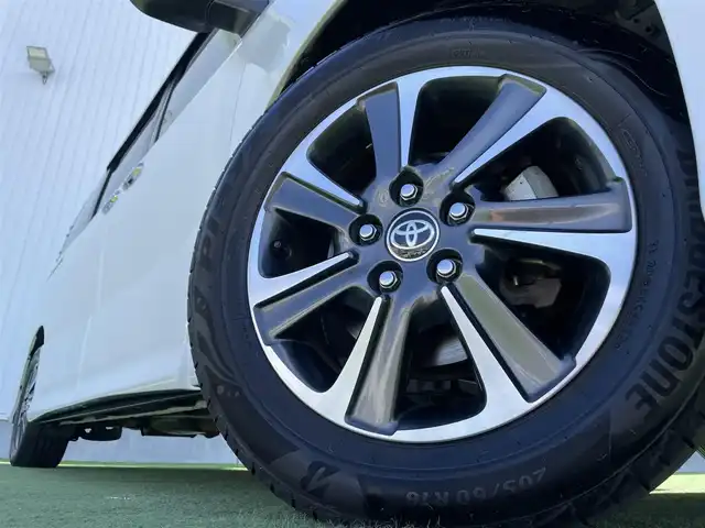 トヨタ ヴォクシー ZS 煌Ⅱ 香川県 2019(令1)年 6.7万km ホワイトパールクリスタルシャイン カロッツェリア８型ナビ/カロッツェリアフリップダウンモニター/バックカメラ/両側パワースライドドア/トヨタセーフティーセンス/クルーズコントロール/前後コーナーセンサー/前後ドラレコ/ＥＴＣ/ＬＥＤヘッドライト/フォグライト/純正16インチAW/純正フロアマット/純正ドアバイザー/スマートキー