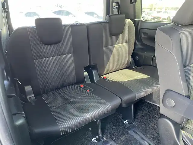 トヨタ ヴォクシー ZS 煌Ⅱ 香川県 2019(令1)年 6.7万km ホワイトパールクリスタルシャイン カロッツェリア８型ナビ/カロッツェリアフリップダウンモニター/バックカメラ/両側パワースライドドア/トヨタセーフティーセンス/クルーズコントロール/前後コーナーセンサー/前後ドラレコ/ＥＴＣ/ＬＥＤヘッドライト/フォグライト/純正16インチAW/純正フロアマット/純正ドアバイザー/スマートキー