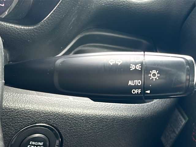 スズキ スペーシア カスタム Z 沖縄県 2017(平29)年 5.1万km ブルーイッシュブラックパール3 片側パワースライドドア　/全方位カメラ　/エンジンスタートボタン　/スマートキー　/シートヒーター　/パワーステアリング　/パワーウィンドウ　/フルセグＴＶ　/ＣＤ・ＤＶＤ　/純正フロアマット　/純正アルミホイール