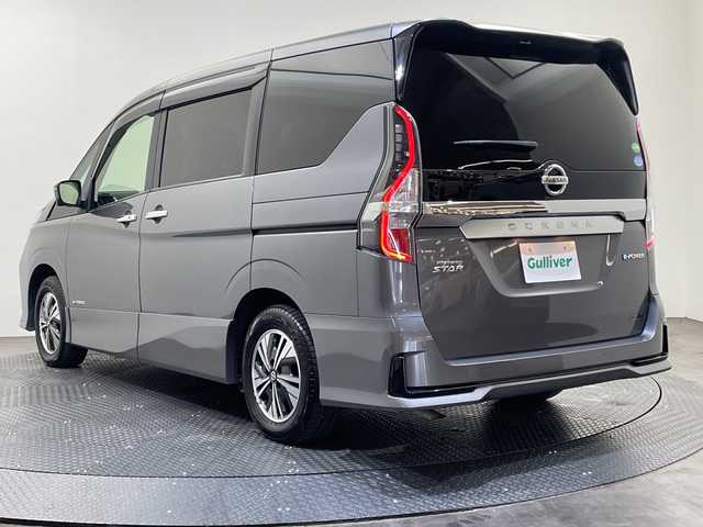 日産 セレナ e－パワー ハイウェイスター V 愛媛県 2020(令2)年 3.4万km ダークメタルグレー １０型ナビ/フルセグ／Ｂｌｕｅｔｏｏｔｈ／ＵＳＢ/全方位カメラ/後席モニター/衝突軽減ブレーキ/レーダークルーズコントロール/パーキングアシスト/ＥＴＣ/前方ドライブレコーダー/両側パワースライドドア/ブラインドスポットモニター/前後コーナーセンサー/レーンキープアシスト/オートマチックハイビーム/LEDヘッドライト