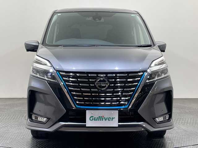日産 セレナ e－パワー ハイウェイスター V 愛媛県 2020(令2)年 3.4万km ダークメタルグレー １０型ナビ/フルセグ／Ｂｌｕｅｔｏｏｔｈ／ＵＳＢ/全方位カメラ/後席モニター/衝突軽減ブレーキ/レーダークルーズコントロール/パーキングアシスト/ＥＴＣ/前方ドライブレコーダー/両側パワースライドドア/ブラインドスポットモニター/前後コーナーセンサー/レーンキープアシスト/オートマチックハイビーム/LEDヘッドライト