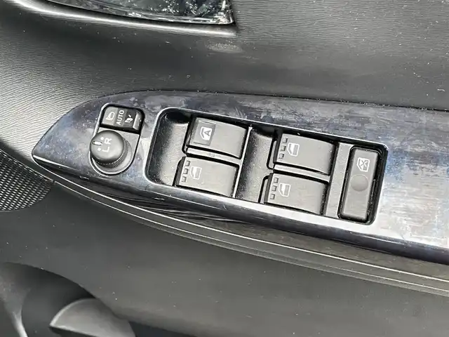 ダイハツ タント カスタム X トップED SA Ⅲ 山梨県 2018(平30)年 9.8万km ブラックマイカメタリック (株)IDOMが運営する【じしゃロン甲府店】の自社ローン対象車両になります。こちらは現金ご利用時の価格です。/自社ローンご希望の方は別途その旨お申付け下さい。/純正メモリーナビ/（フルセグTV/DVD/CD/BTオーディオ）/バックモニター/ドライブレコーダー/スマートアシストIII/左後パワースライドドア/ハーフレザーシート/運転席シートヒーター/LEDヘッドライト/フォグランプ/新車時保証書/取扱説明書