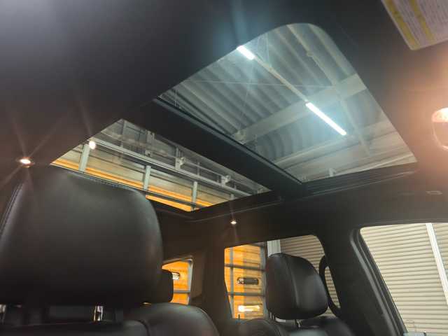 クライスラー・ジープ ジープ グランドチェロキー Sモデル 群馬県 2019(平31)年 5.1万km ダイヤモンドブラッククリスタル 70台限定車/パノラマサンルーフ/シートベンチレーション/ハーフレザーシート/ステアリングヒーター/ACC/エアサスペンション/社外デジタルインナーミラー/アップルカープレイ/20インチAW