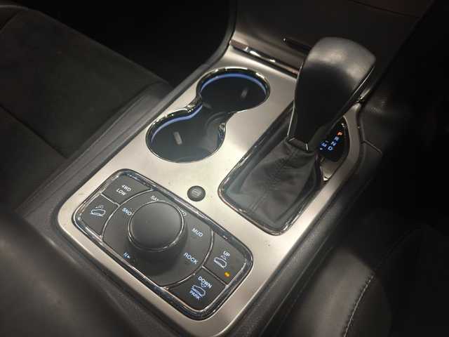 クライスラー・ジープ ジープ グランドチェロキー Sモデル 群馬県 2019(平31)年 5.1万km ダイヤモンドブラッククリスタル 70台限定車/パノラマサンルーフ/シートベンチレーション/ハーフレザーシート/ステアリングヒーター/ACC/エアサスペンション/社外デジタルインナーミラー/アップルカープレイ/20インチAW