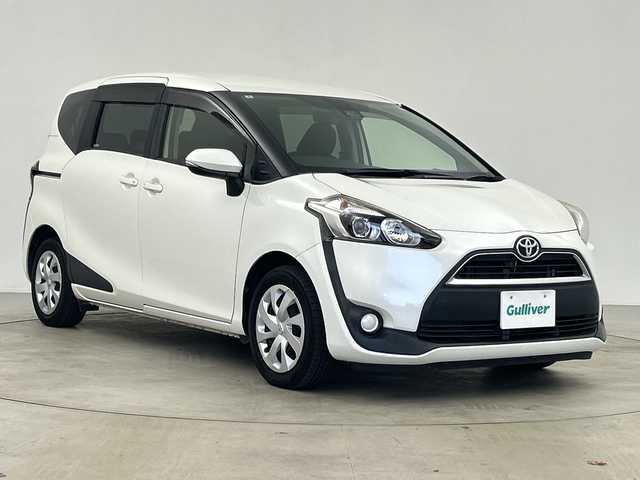 トヨタ シエンタ G 鹿児島県 2017(平29)年 3.4万km ホワイトパールクリスタルシャイン 純正SDナビ/（AM/FM/CD/Bluetooth/ワンセグ）/バックカメラ/両側パワースライドドア/トヨタセーフティセンス/レーンキープアシスト/衝突被害軽減ブレーキ/ステアリングリモコン/純正フロアマット/スマートキー/アイドリングストップ/革巻きステアリング