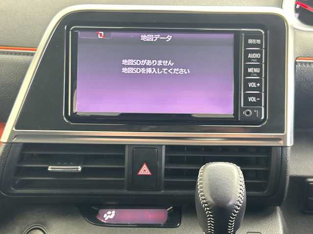 トヨタ シエンタ G 鹿児島県 2017(平29)年 3.4万km ホワイトパールクリスタルシャイン 純正SDナビ/（AM/FM/CD/Bluetooth/ワンセグ）/バックカメラ/両側パワースライドドア/トヨタセーフティセンス/レーンキープアシスト/衝突被害軽減ブレーキ/ステアリングリモコン/純正フロアマット/スマートキー/アイドリングストップ/革巻きステアリング