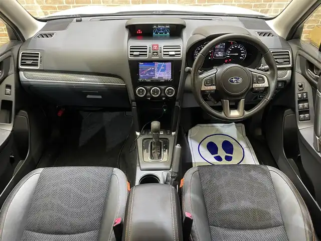 スバル フォレスター Xブレイク 岩手県 2017(平29)年 6.4万km クリスタルホワイトP 4WD/パドルシフト/SIDRIVE/アイサイト/後側方警戒支援/アダクティブフロントライティングシステム/横滑り防止装置/レーンキープアシスト/アイドリングストップ/クルーズコントロール/パワーステアリング/パワーウィンドウ/Xモード/バックカメラ/ドライブレコーダー/ETC/レベライザー/電動リアゲート/カロッツェリアナビ/フルセグTV/前席パワーシート/全席シートヒーター/ルーフレール/純正17インチアルミホイール/LEDヘッドライト