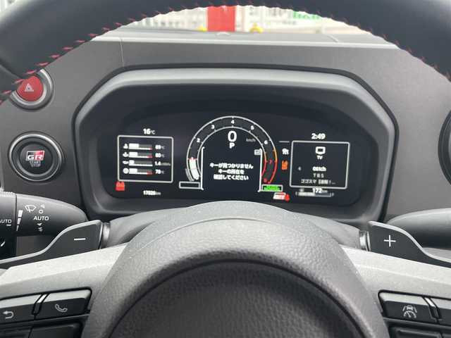 トヨタ ＧＲヤリス RZ ハイパフォーマンス 東京都 2025(令7)年 1.8万km スーパーホワイトⅡ 法人ワンオーナー/4WD/純正マルチナビ（BT/地デジTV）/バックカメラ/JBLスピーカー/純正１８インチアルミ/ハーフレザーシート/シートヒーター/ステアリングヒーター/パドルシフト/ビルトインETC２．０/エンジンプッシュボタン/スマートキー/Toyota　Safety Sense/AHB（オートマチックハイビーム）/PCS（プリクラッシュセーフティー）/LTA（レーントレーシングアシスト）/LDA（レーンディパーチャーアラート）/発進遅れ告知機能/RSA(ロードサインアシスト）/レーダークルーズコントロール/保証書・取説・ナビ説