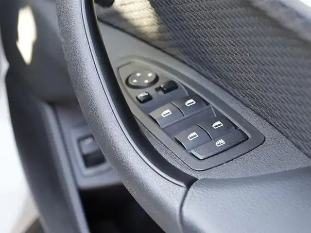 ＢＭＷ Ｘ２ xDrive20i MスポーツX 静岡県 2018(平30)年 4.7万km アルピンホワイトⅢ インテリジェントセーフティ/アドバンスドアクティブセーフティ　ACC/IDriveHDDナビBluetooth/バックカメラ/アンビエントライト/コンフォートアクセス/パワーテールゲート/LEDヘッドライト/リヤガラスフィルム施工/ミラー一体型DSRCETC