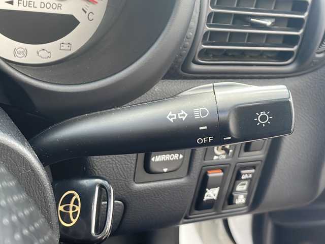 トヨタ ＭＲ－Ｓ S エディション 静岡県 2006(平18)年 8万km スーパーホワイトⅡ /6速MT//オープン//純正ホイール//ETC//リモコンキー//社外CDデッキ//革巻きステアリング//AC//ダブルエアバック